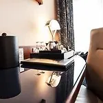 Hotel Welcome 4*