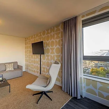 Welcome Hotel 4*
