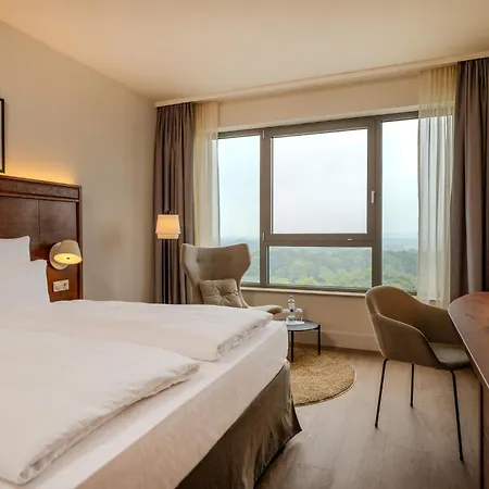 Welcome Hotel 4*